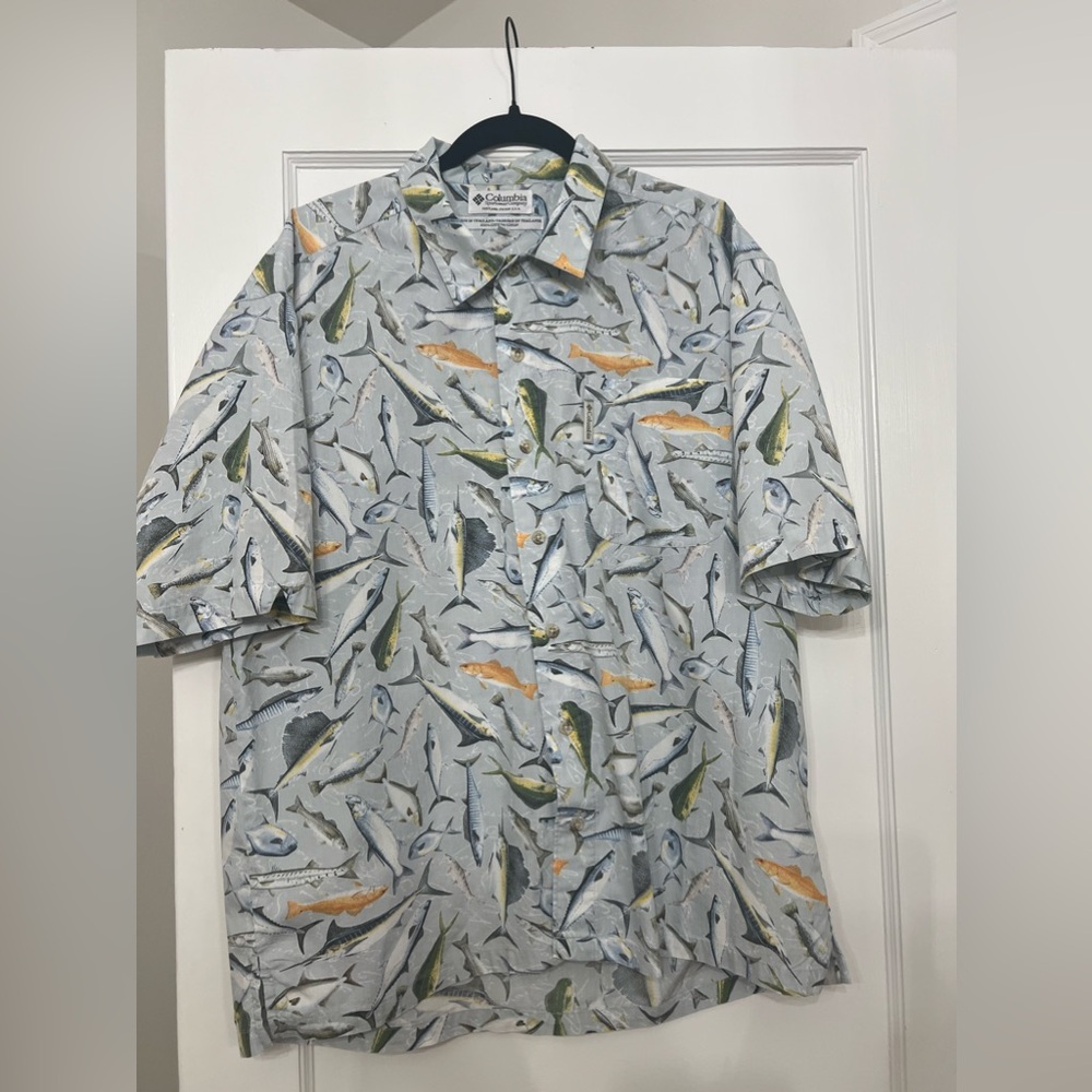 Columbia fish print button down shirt large